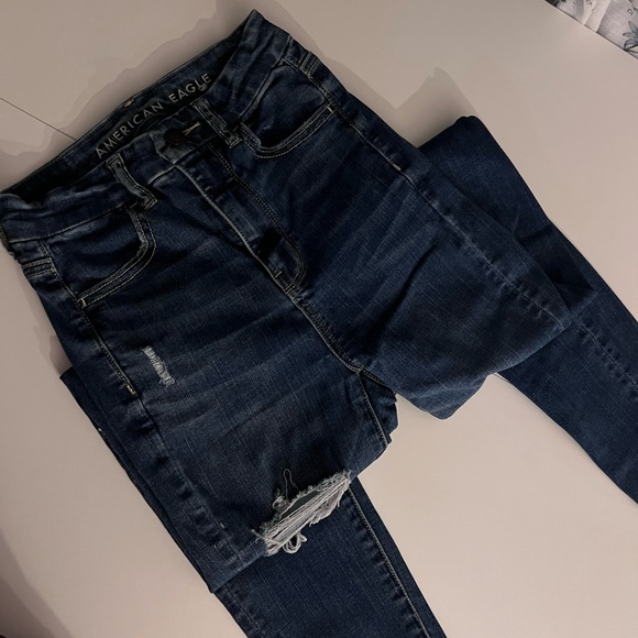 American Eagle Skinny High Waisted Jeans - Picture 3 of 4